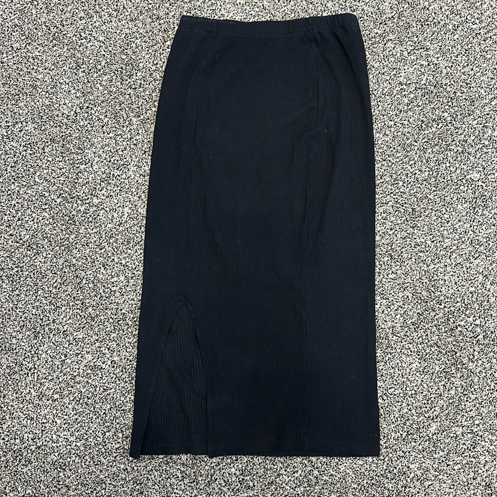 Maternity skirt adjustable